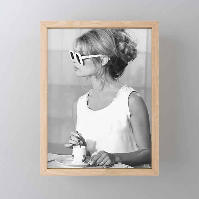 Brigitte Bardot in Sunglasses Retro Vintage Art Mini Art Print Gallery Image 1