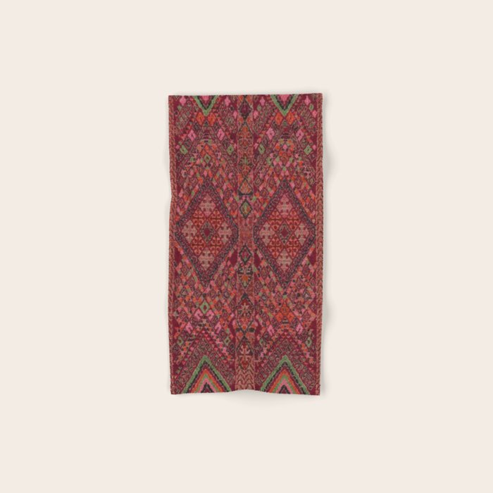 Vibrant Moroccan Kilim Pattern Bath Towel Gallery Image 1
