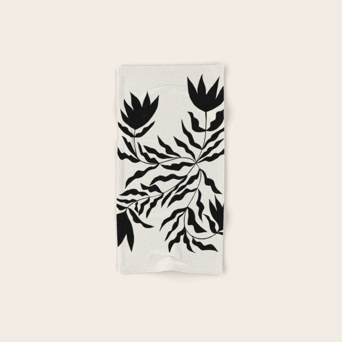 Tulip Tremble Bath Towel Gallery Image 1