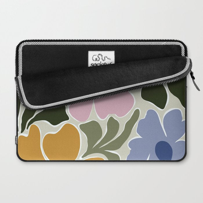 Nostalgic Flora Laptop Sleeve Gallery Image 2