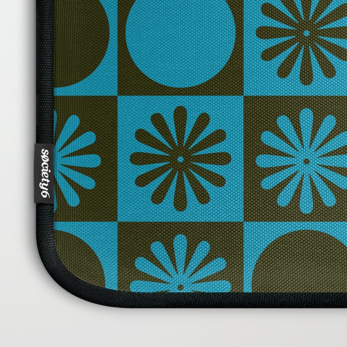 Retro Checkered Pattern (Muted Blue / Dark Green) Laptop Sleeve Gallery Image 3