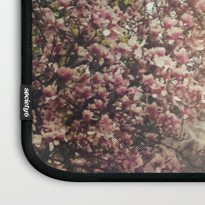Cottage and Magnolias Laptop Sleeve Gallery Image 3