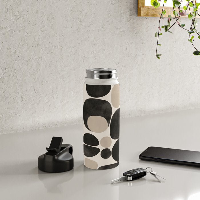 Pebble Form Water Bottle Gallery Image 4