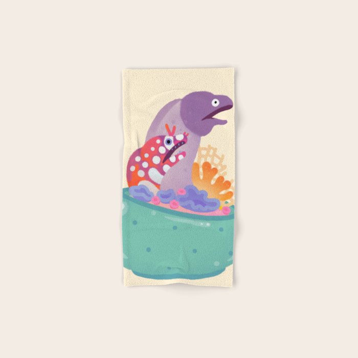Eel flower pot Bath Towel Gallery Image 1
