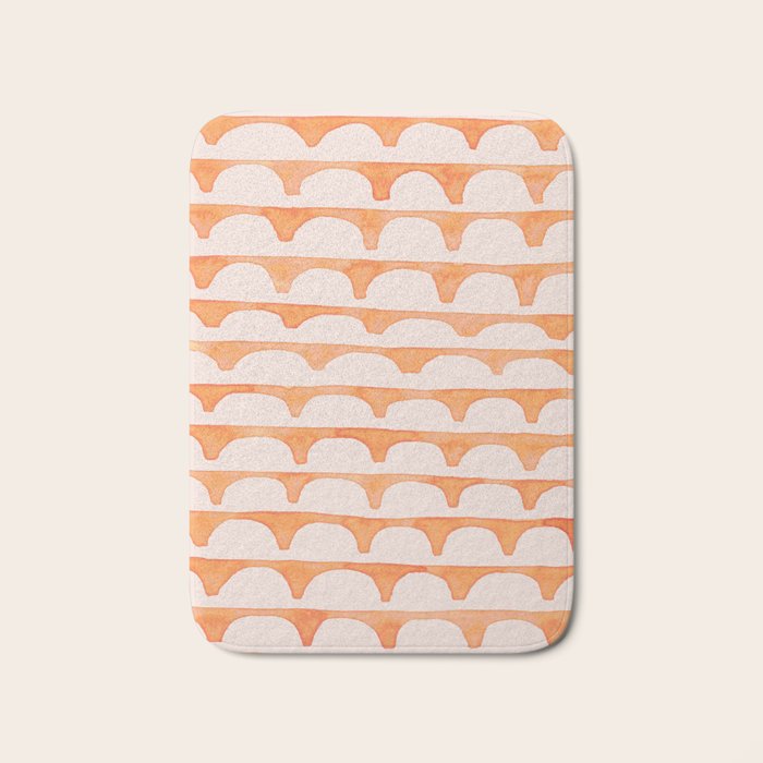 Scoop in peach Bath Mat Gallery Image 1