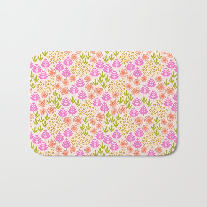 Retro Tropical Flora Pattern Bath Mat Gallery Image 1