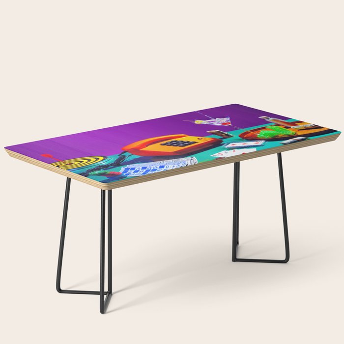 Professional bingo player Coffee Table Gallery Image 1