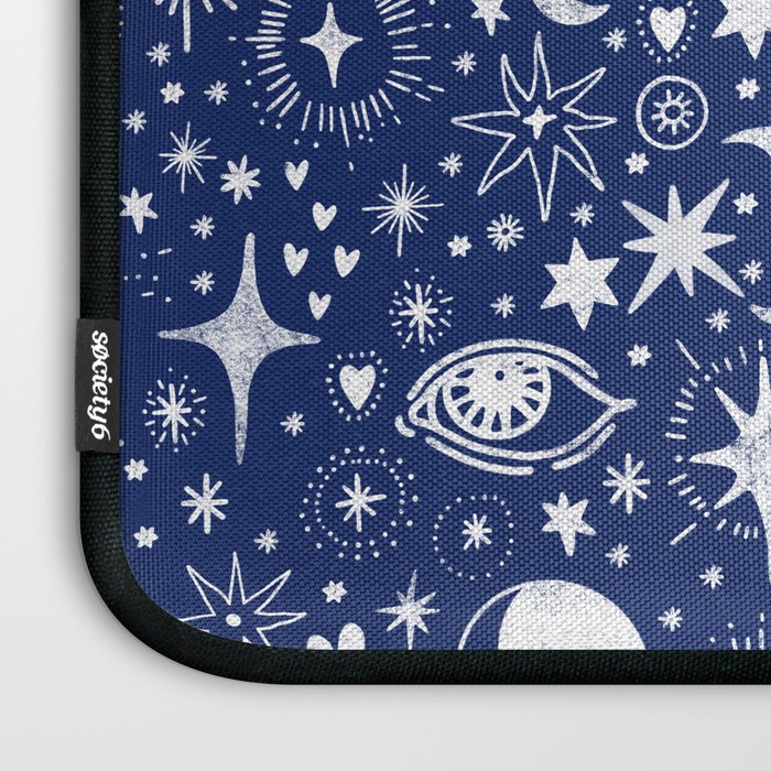Magic love 1BW Laptop Sleeve Gallery Image 3