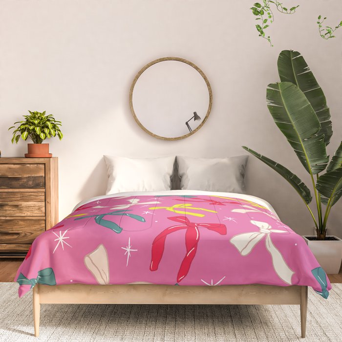 Festive Bows on Pink Background Comforter Gallery Image 3
