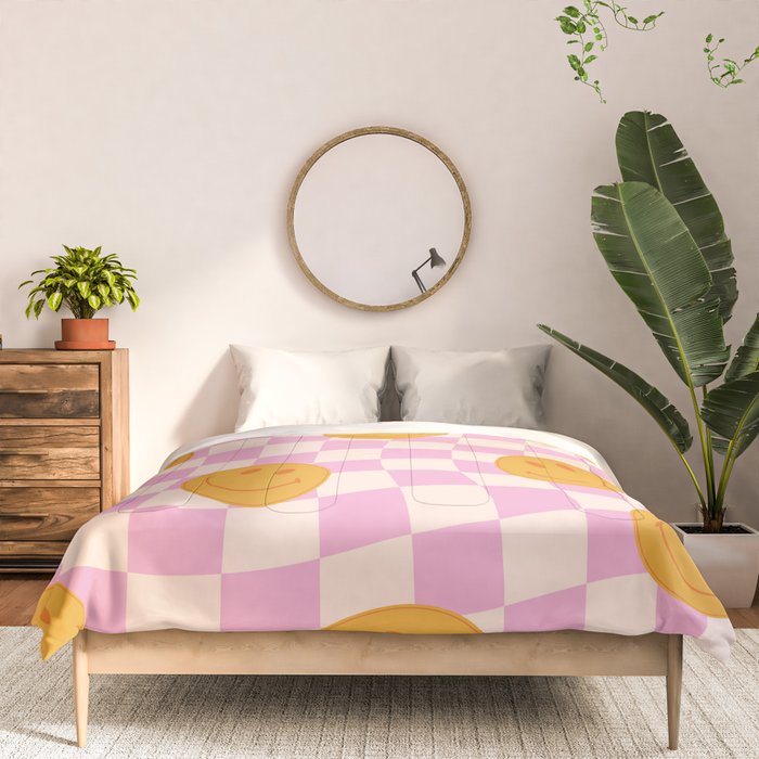 Groovy Smiley Faces on Pastel Pink Twisted Checkerboard Comforter Gallery Image 3