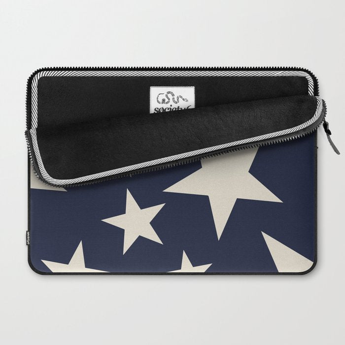 The Hamptons Big Ol' Stars Laptop Sleeve Gallery Image 2