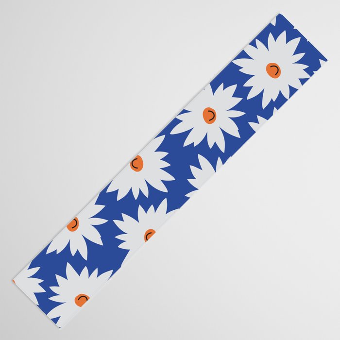 Flowers Make Me Smile Table Runner Gallery Image 3