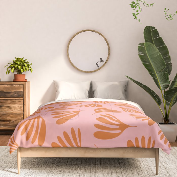 Blush Pink and Orange Wispy Leaves Contemporary Abstract Pattern Comforter Gallery Image 3