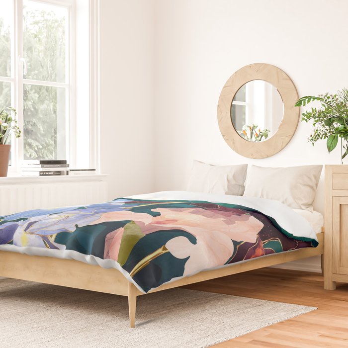 Iris Abstract Duvet Cover Gallery Image 2