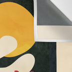 Abstract Daisy 01 Wall Tapestry Gallery Image 3