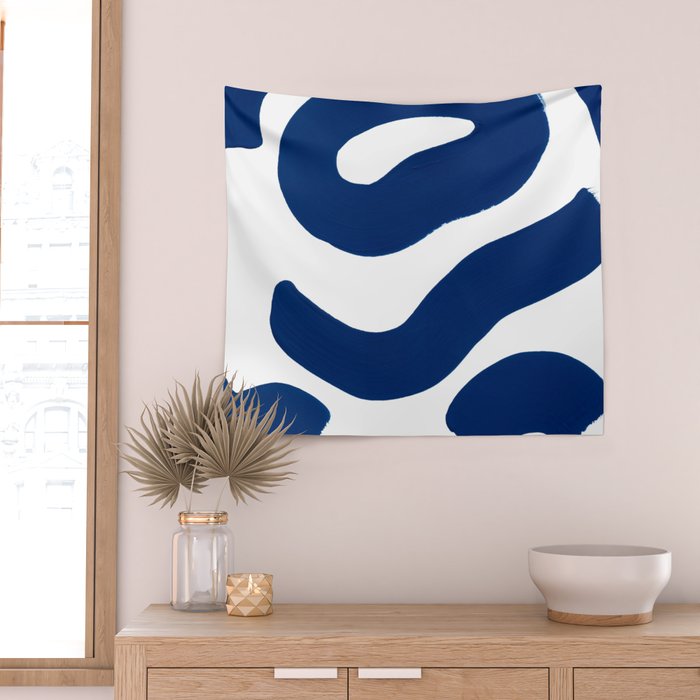 Maré Wall Tapestry Gallery Image 2