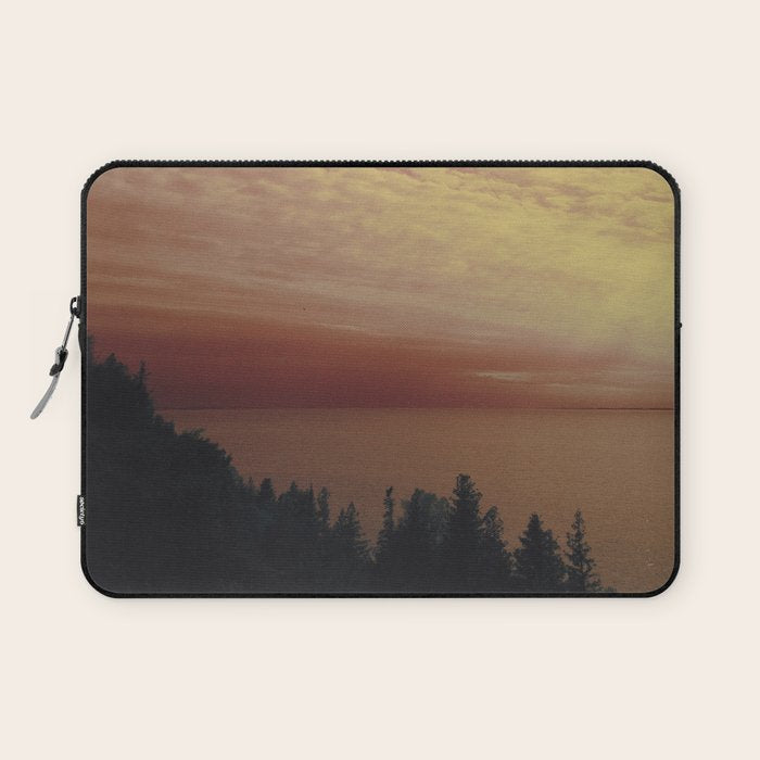 La Vie en rose Laptop Sleeve Gallery Image 1