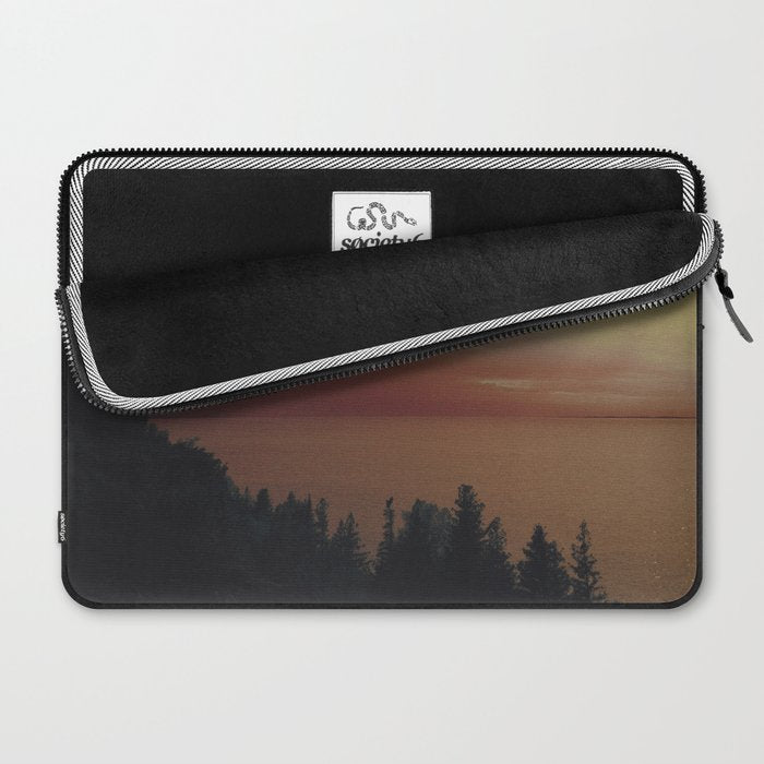 La Vie en rose Laptop Sleeve Gallery Image 2