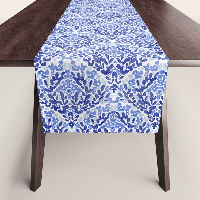Chinoiserie Scallops Table Runner Gallery Image 1