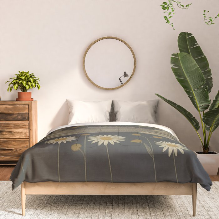 Crab with Daisies Comforter Gallery Image 3