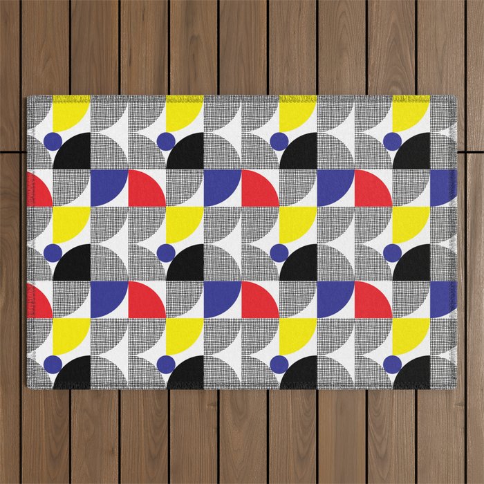 Textured Mid-century Circles 5 - Red, Blue, Yellow On White Outdoor Rug Gallery Image 1