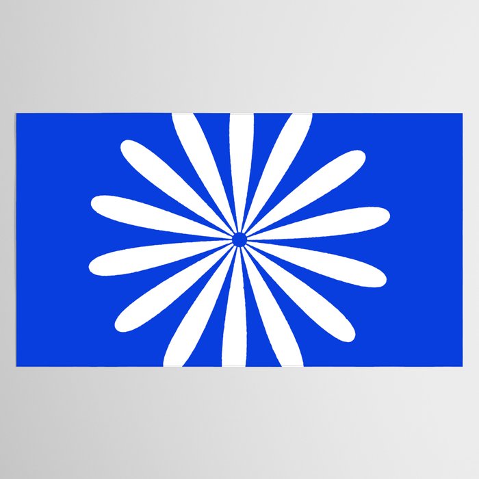 Big Daisy Retro Minimalism in Royal Blue and White Tablecloth Gallery Image 2