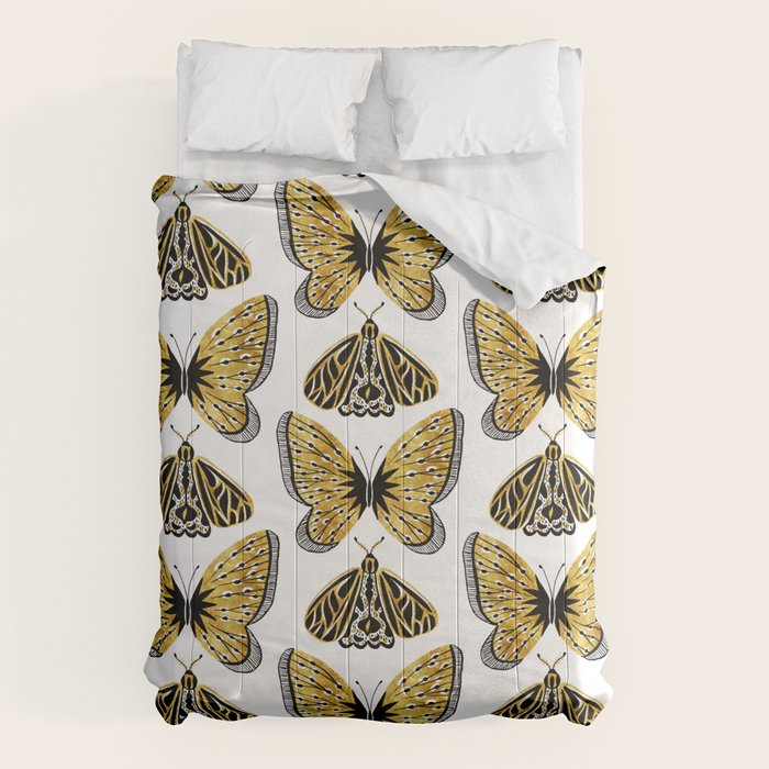 Golden Butterfly & Moth Comforter Gallery Image 6