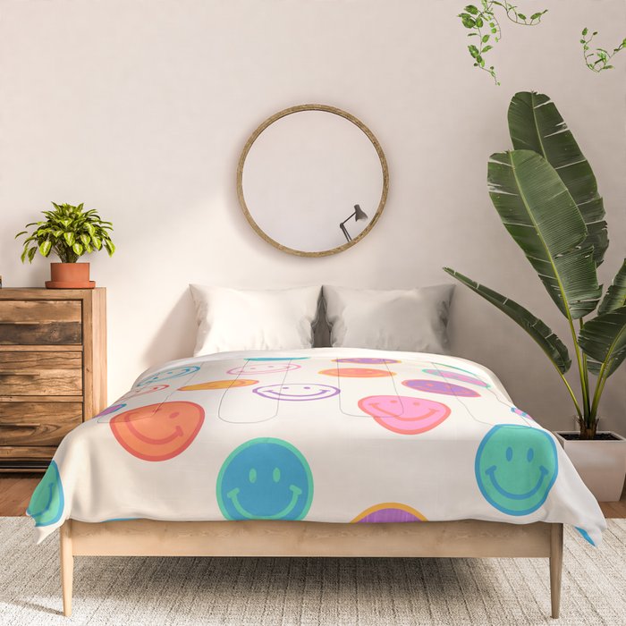 Retro Rainbow Smiling Faces Pattern Comforter Gallery Image 3
