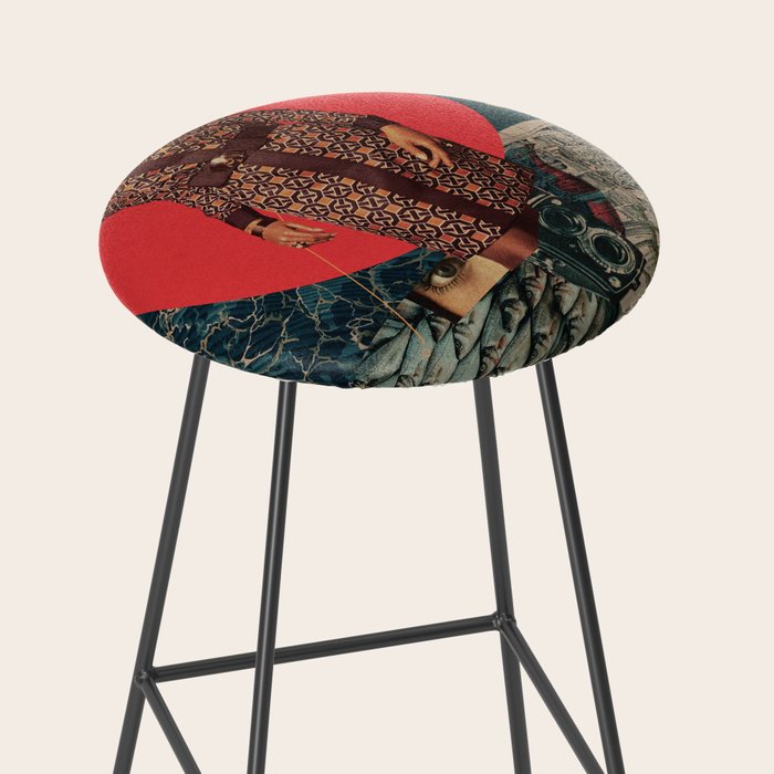 I looked into the Eye of this World Stool Gallery Image 2
