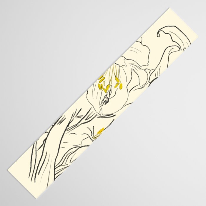 Minimalist Garden flowers Table Runner Gallery Image 3