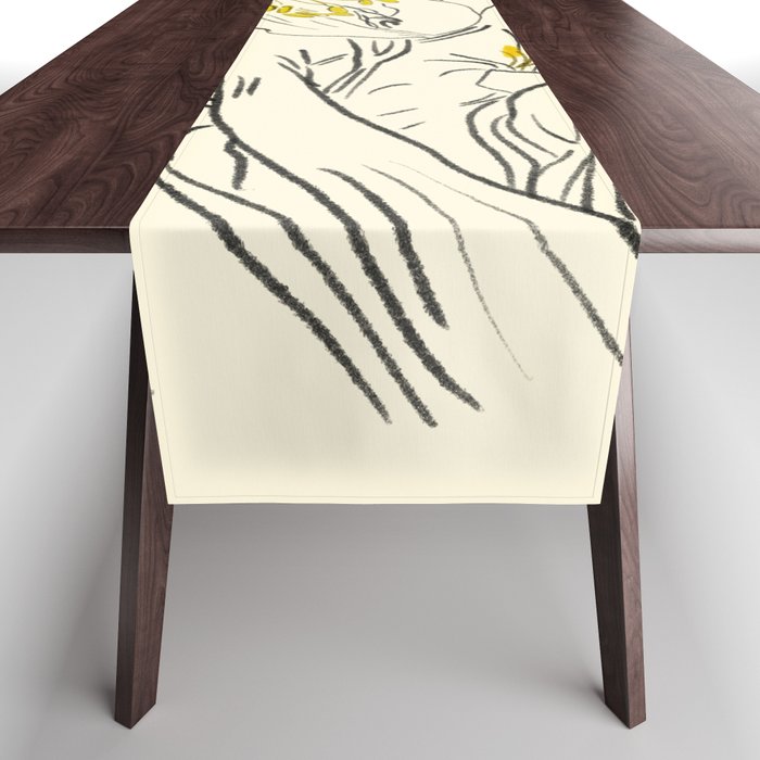 Minimalist Garden flowers Table Runner Gallery Image 1