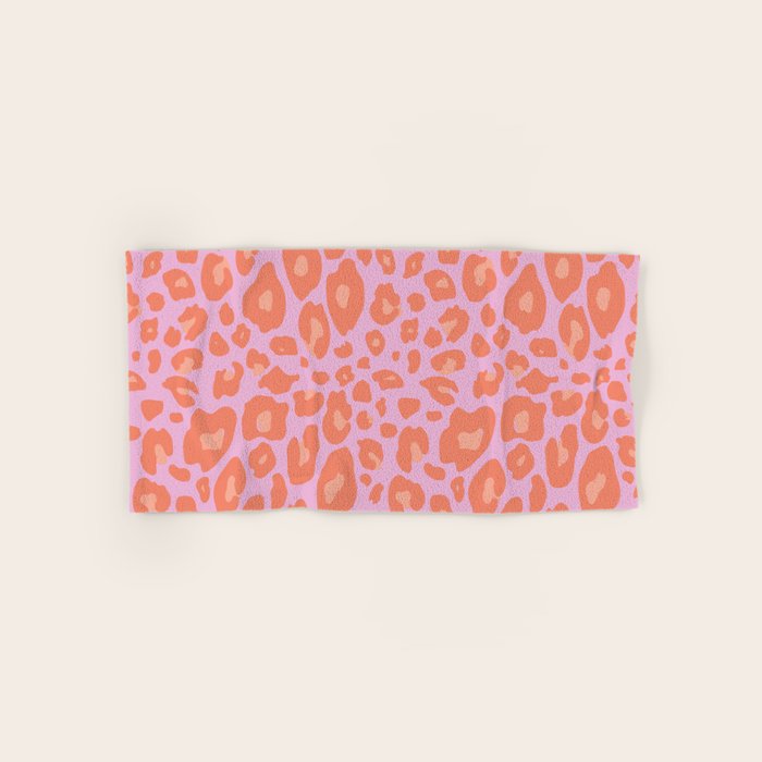 ultra bold leopard in pinks and oranges Bath Towel Gallery Image 1