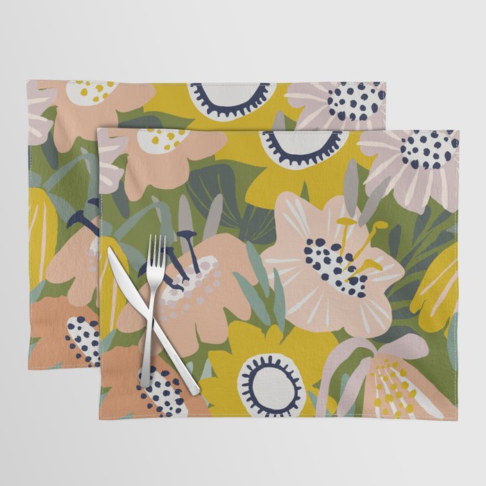 Cozy collection: mix and match happy florals Green love Placemat Gallery Image 1