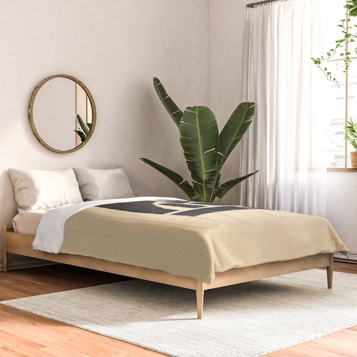 Minimalist abstract geometric Comforter Gallery Image 2