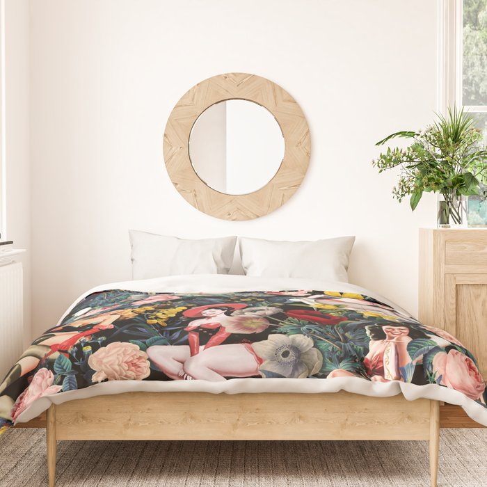 Floral and Pin-Up Girls IV Duvet Cover Gallery Image 3