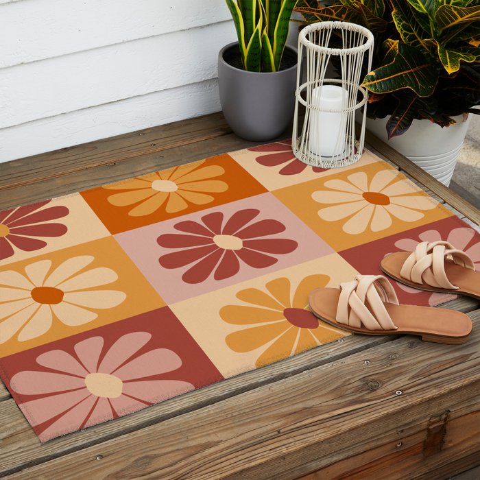 70's Daisy Bloom  Outdoor Rug Gallery Image 2