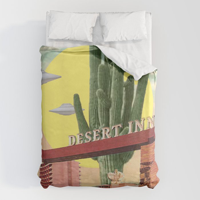 Desert Inn (UFO) Duvet Cover Gallery Image 6