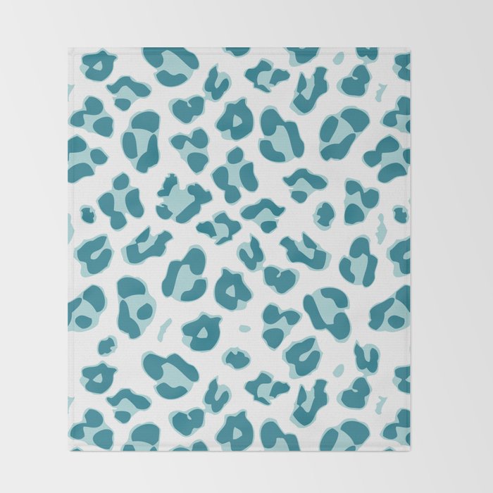 Blue Cheetah Print Throw Blanket Gallery Image 2