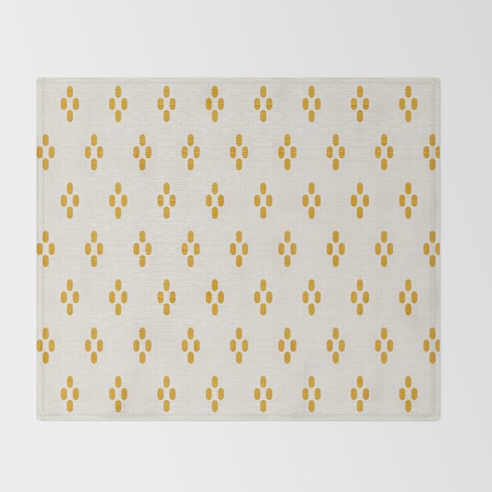 ELLE DOT Throw Blanket Gallery Image 2