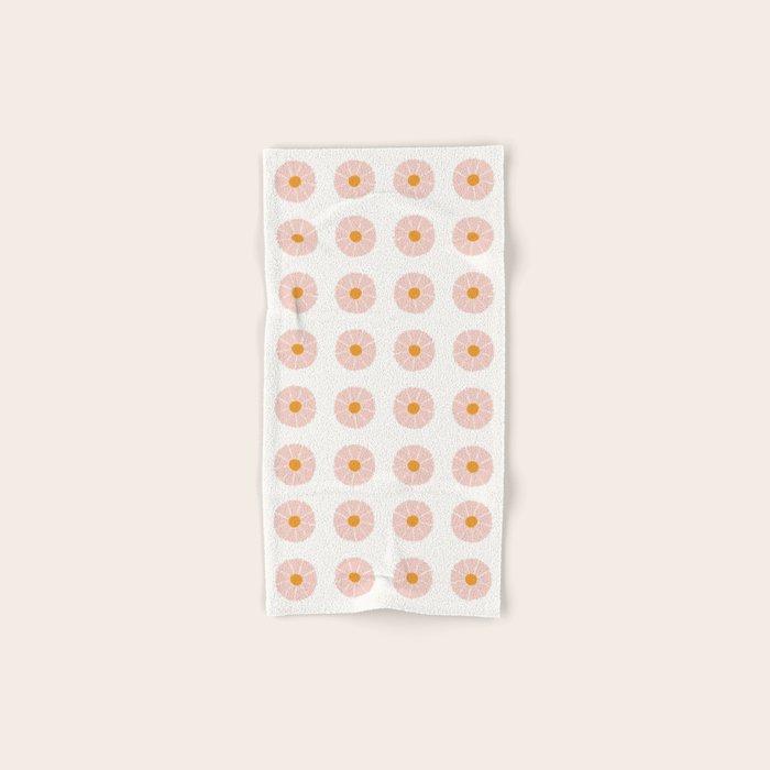 Daisies [Off White] Bath Towel Gallery Image 1