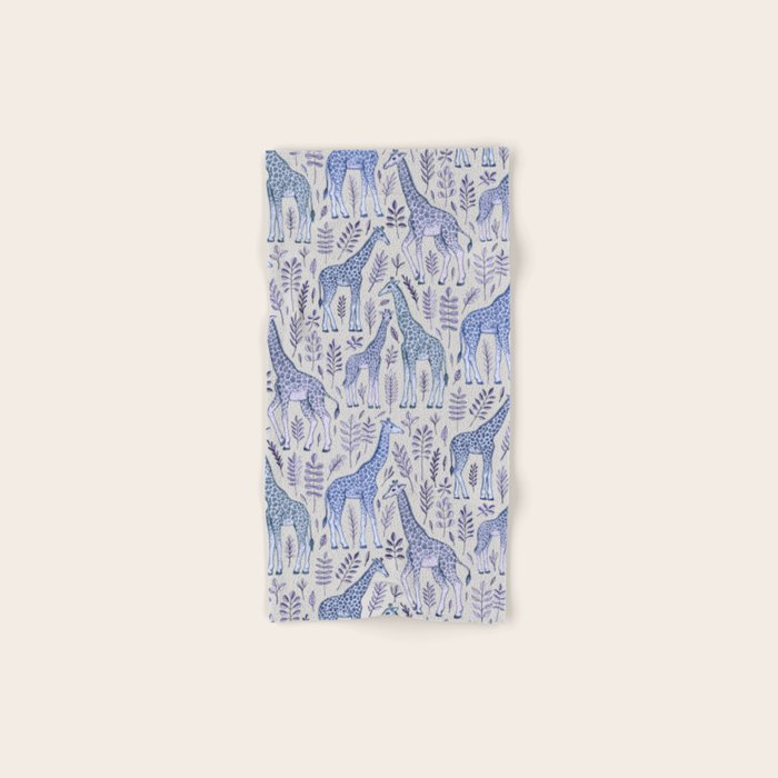 Blue Giraffe Pattern Bath Towel Gallery Image 1