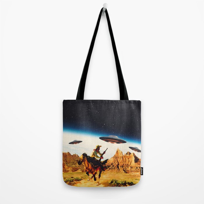 UFO Space Chase Tote Bag Gallery Image 2
