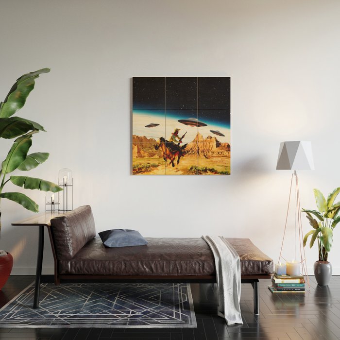 UFO Space Chase Wood Wall Art Gallery Image 2