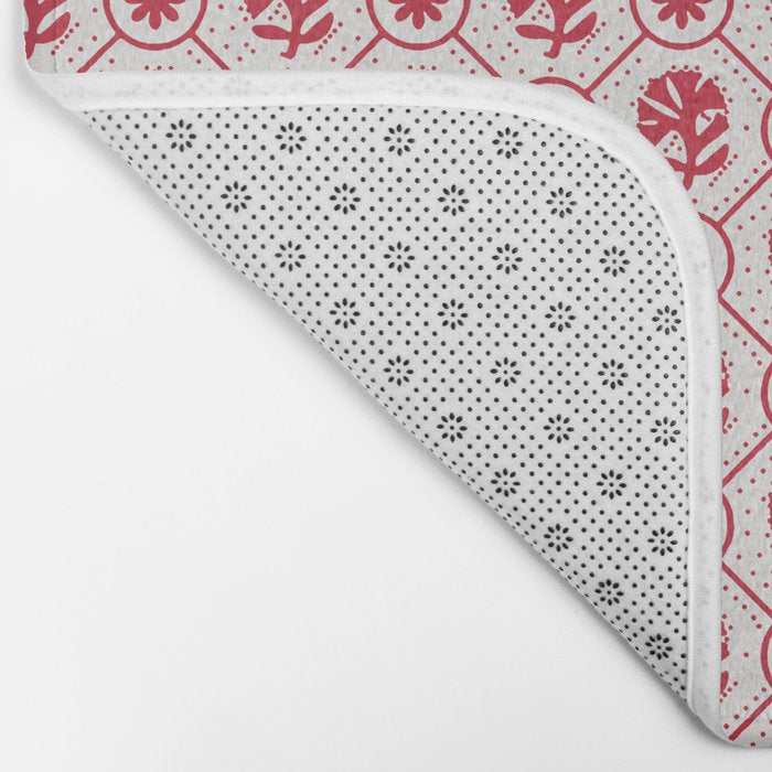 Cherry Tomato Geometric Floral Bath Mat Gallery Image 2