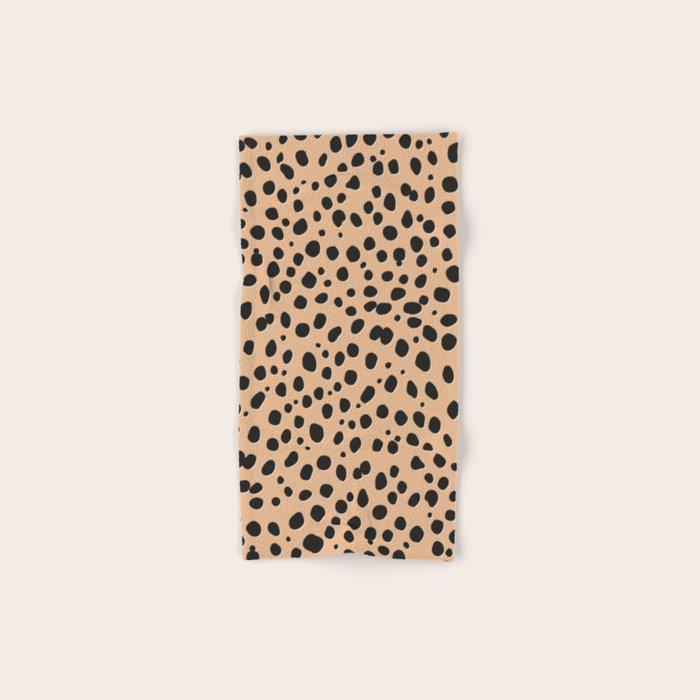 LEOPARD Bath Towel Gallery Image 1