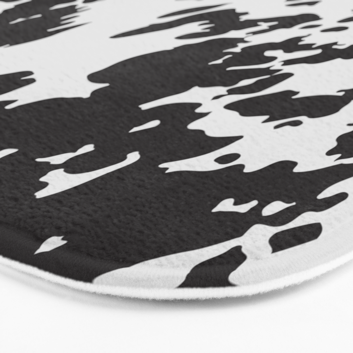 Southwestern Cowhide Animal Print Bath Mat Gallery Image 3