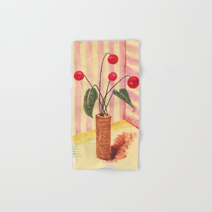 Flowers in a vase 1 Bath Towel Gallery Image 1