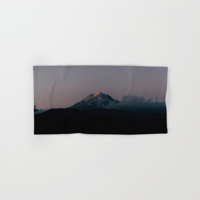 Last light on Mount Adams Bath Towel Gallery Image 1
