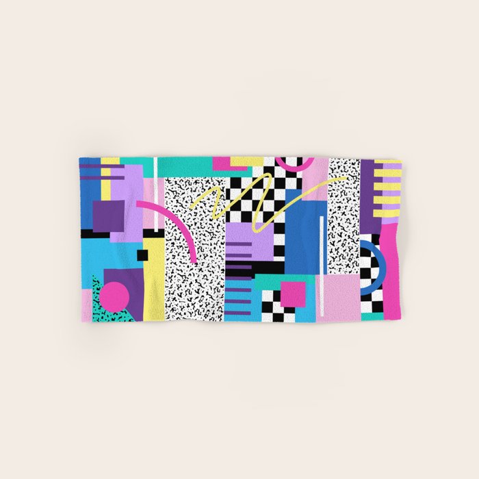 Memphis pattern 118 - 80s / 90s Retro Bath Towel Gallery Image 1