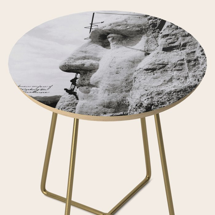 Workmen on face of George Washington, Mount Rushmore, South Dakota black and white photograph Side Table Gallery Image 2